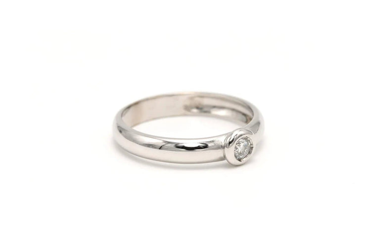 Bague 53 Solitaire - Bague en or blanc 18 carats et diamant 0,13 ct 58 Facettes 19664