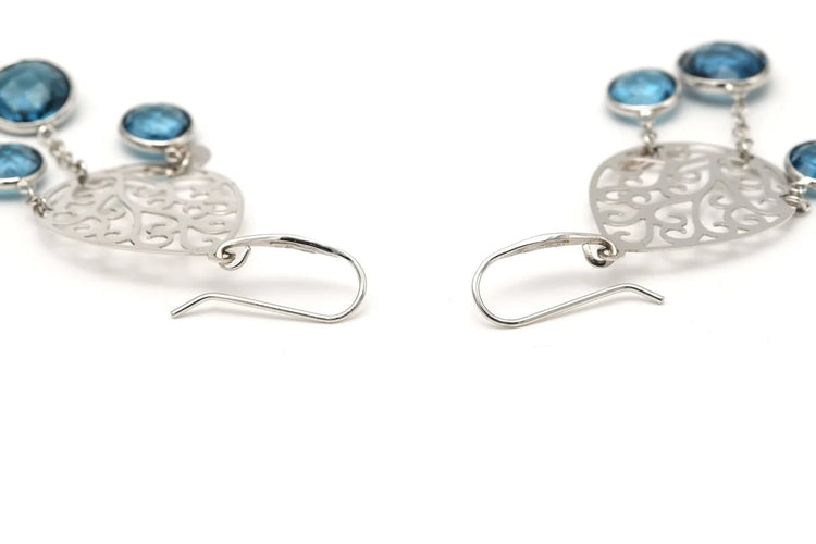 Boucles d'oreilles Boucles d’oreilles contemporaines en or blanc 18 carats et topazes 58 Facettes 22186
