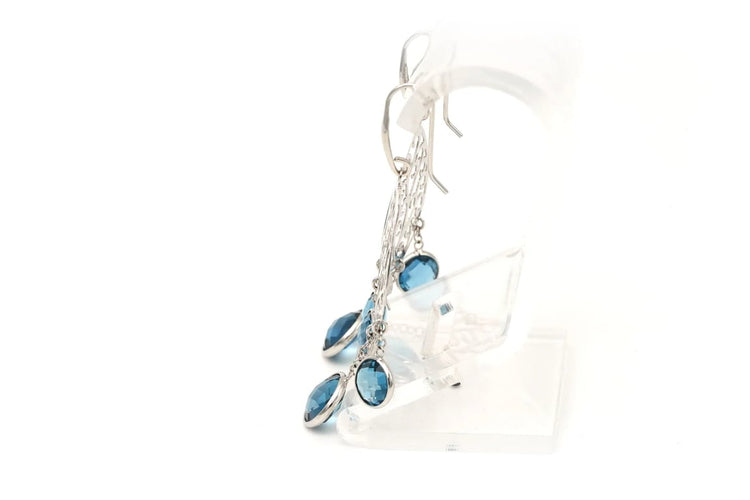 Boucles d'oreilles Boucles d’oreilles contemporaines en or blanc 18 carats et topazes 58 Facettes 22186