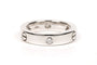 Bague 49 Bague contemporaine en or blanc 18 carats sertie de diamants taille brillant 58 Facettes B415
