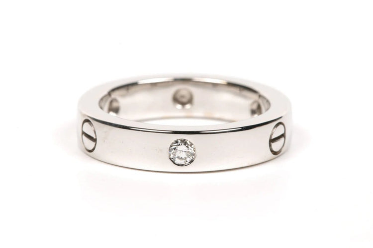 Bague 49 Bague contemporaine en or blanc 18 carats sertie de diamants taille brillant 58 Facettes B415