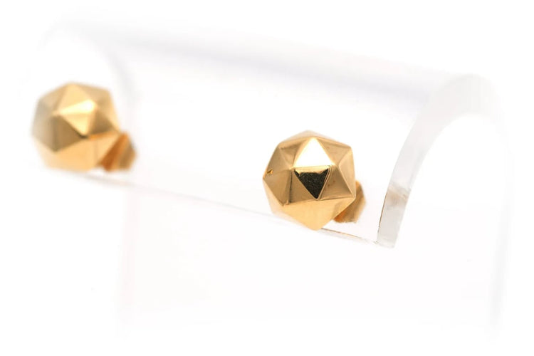 432d00df-d997-4a35-7cde-873bc7d17900