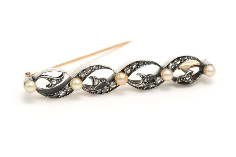 Broche Broche Art Nouveau en or jaune 18 carats et argent, perles et diamants taille rose 58 Facettes 22482