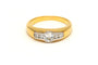 Bague 58 Bague contemporaine en or jaune et blanc 18 carats sertie de diamants 58 Facettes B647