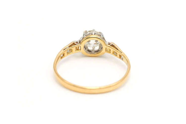 Bague 54 Bague Art déco en or jaune 18 carats et diamants taille brillant 0,68 ct 58 Facettes B678