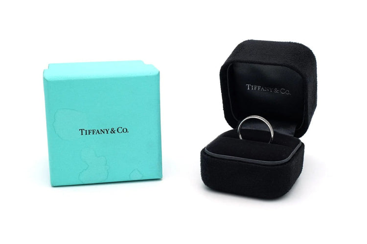 Bague 52 Tiffany & Co Metro - Bague en or blanc 18 carats sertie de diamants 58 Facettes 22549