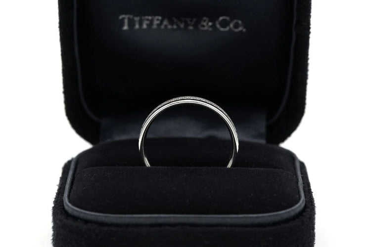 Bague 52 Tiffany & Co Metro - Bague en or blanc 18 carats sertie de diamants 58 Facettes 22549