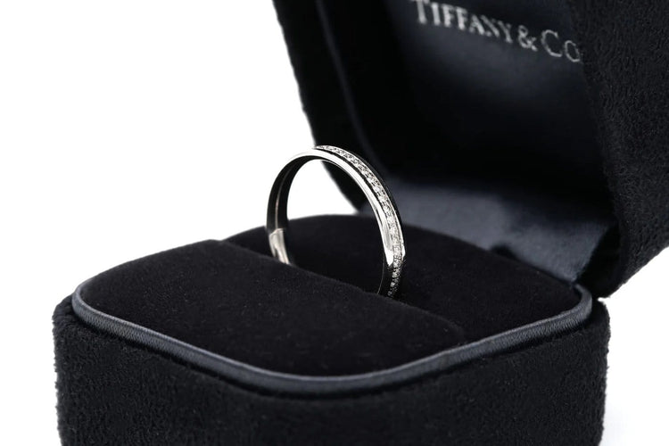 Bague 52 Tiffany & Co Metro - Bague en or blanc 18 carats sertie de diamants 58 Facettes 22549