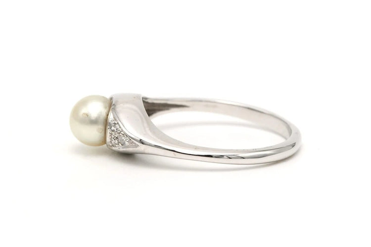Bague 55 Bague Art déco en or blanc 18 carats, perle et diamants 58 Facettes B298