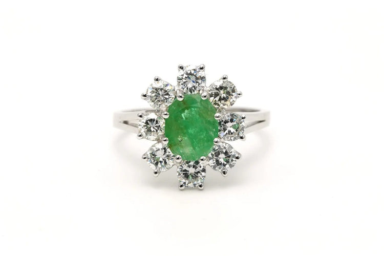 Bague 56 Bague contemporaine en or blanc 18 carats, émeraude et diamants 58 Facettes 20589