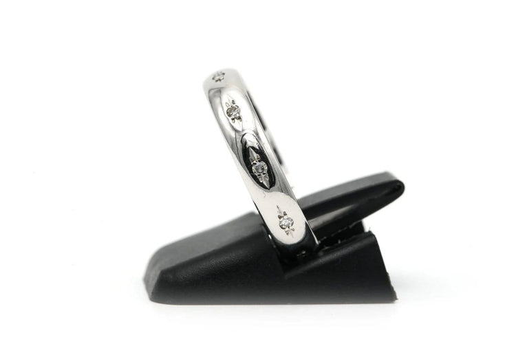 Bague 55 Bague contemporaine en or blanc 18 carats et diamants 58 Facettes B691