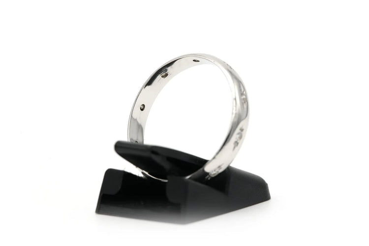 Bague 55 Bague contemporaine en or blanc 18 carats et diamants 58 Facettes B691