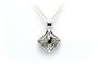 Pendentif Pendentif contemporain en or blanc 18 carats serti de diamants 58 Facettes 22526