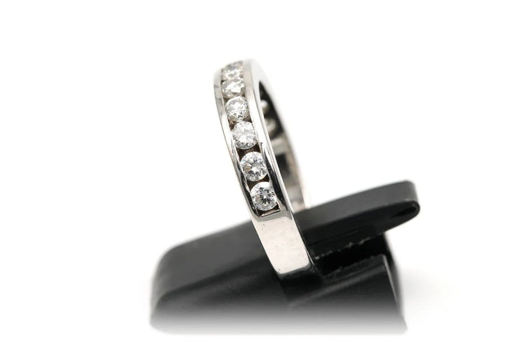Bague 53 Alliance demi-américaine - Bague en or blanc 18 carats et diamants 58 Facettes 22703