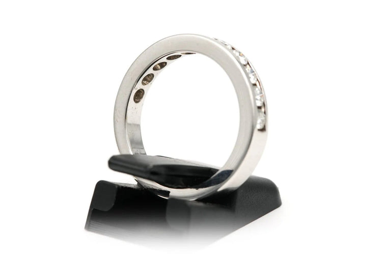 Bague 53 Alliance demi-américaine - Bague en or blanc 18 carats et diamants 58 Facettes 22703