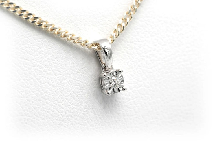 Pendentif Pendentif contemporain en or blanc 18 carats avec diamant taille brillant 58 Facettes B718