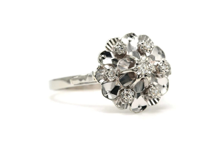 Bague 62 Bague Art déco en or blanc 18 carats et diamants taille brillant 58 Facettes B736