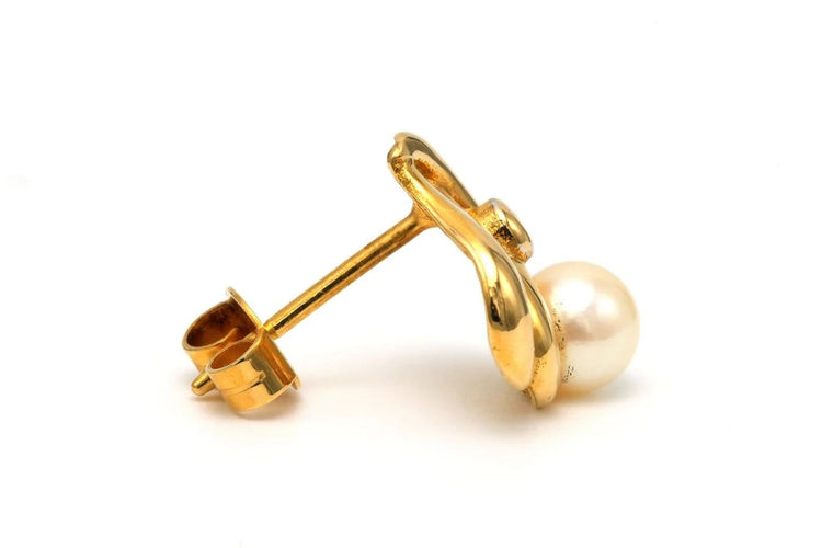 Boucles d'oreilles Boucles d’oreilles contemporaines en or jaune, perles et diamants 58 Facettes 22891