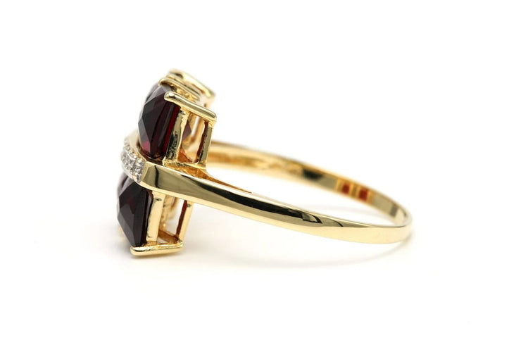 Bague 55 Bague contemporaine en or jaune, grenats et diamants 58 Facettes 22979