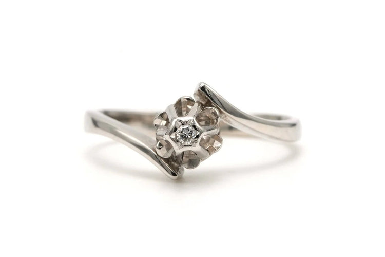 Bague 52 Bague Art déco en or blanc 18 carats et diamant taille brillant 58 Facettes 22701