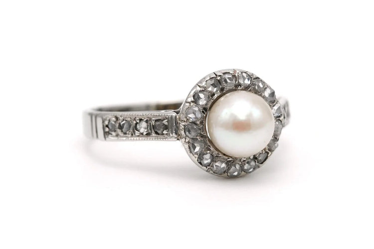 Bague 49 Art déco - Bague en or blanc, perle et diamants 58 Facettes B730