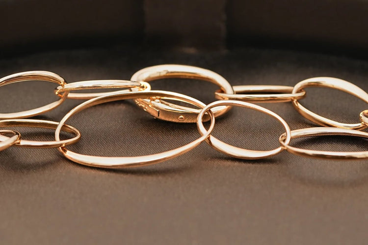 ab8db727-d976-4786-bed5-37c1332f9f00