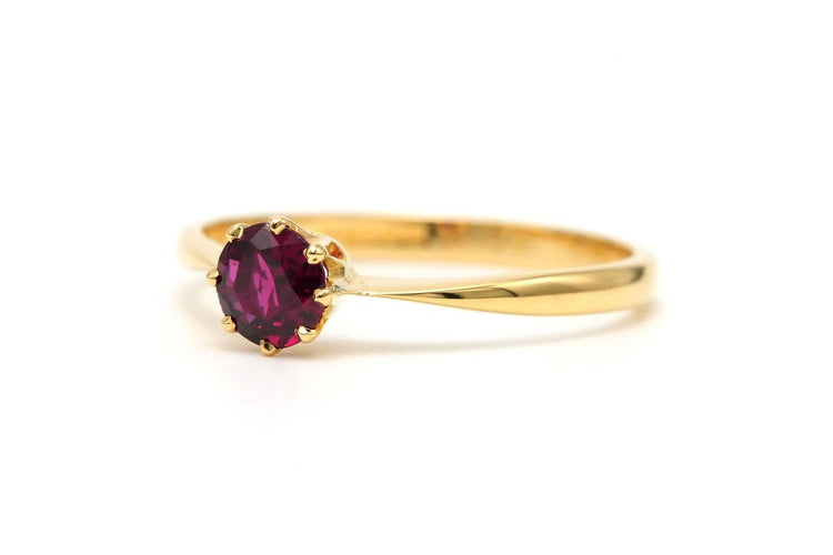 Bague 53 Bague contemporaine en or jaune et grenat 58 Facettes B786