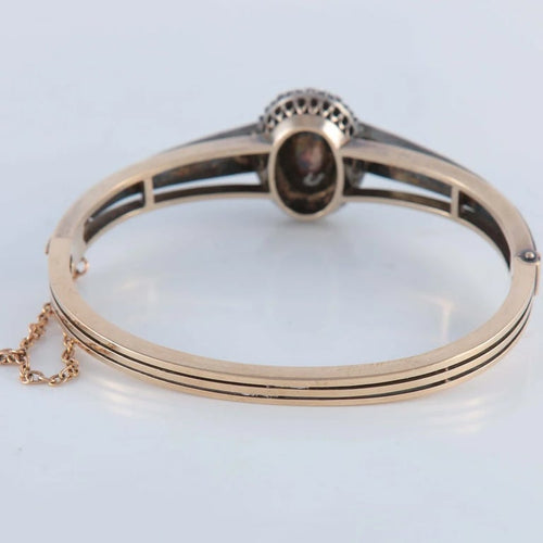 4fc920e8-aa0e-49f4-f2bc-aa72cf5f6700