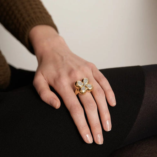 6fe28832-7665-498f-416e-87f49e770d00