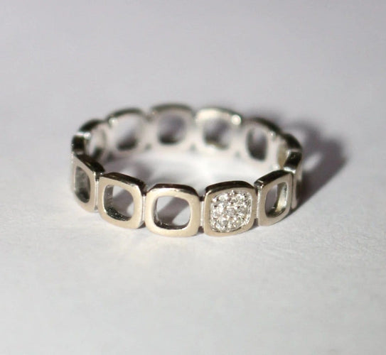 Bague 55 Dinh Van Impression Domino - Alliance en or blanc et diamants 58 Facettes 600