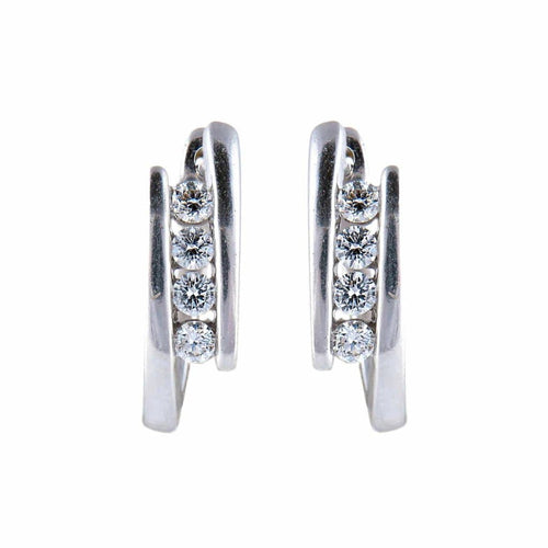 Boucles d'oreilles Boucles d’oreilles en or gris 18k et diamants 58 Facettes 395