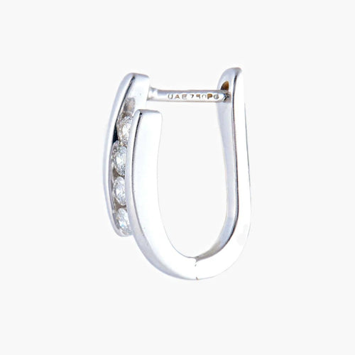 Boucles d'oreilles Boucles d’oreilles en or gris 18k et diamants 58 Facettes 395