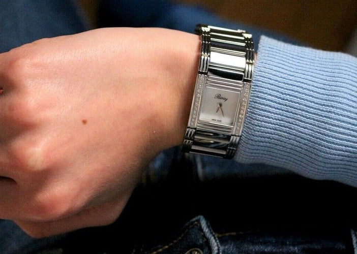 31a0f107-888a-44ef-2395-49ddd8f4bf00