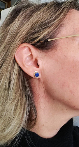 Boucles d'oreilles Puces d’oreilles en or jaune 14 carats et opales noires 58 Facettes 549