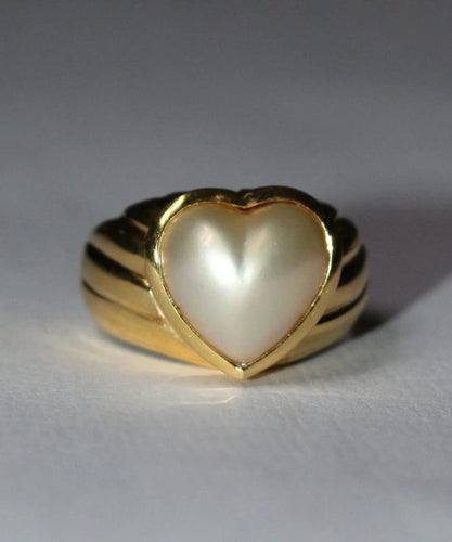 Bague 57 Bague cœur en or jaune 18 carats avec perle mabé 58 Facettes 563
