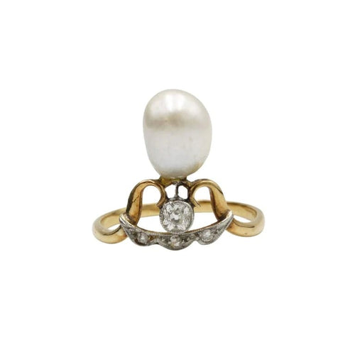 Bague 51 Bague en or jaune 750‰ avec perle et diamants 58 Facettes 1033