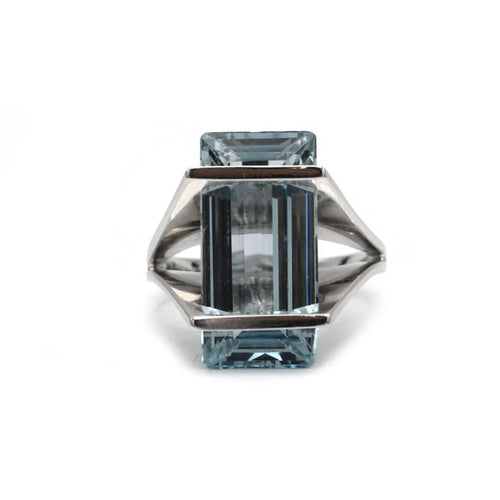 Bague 56 Bague en or blanc sertie d’une aigue-marine 58 Facettes 1178