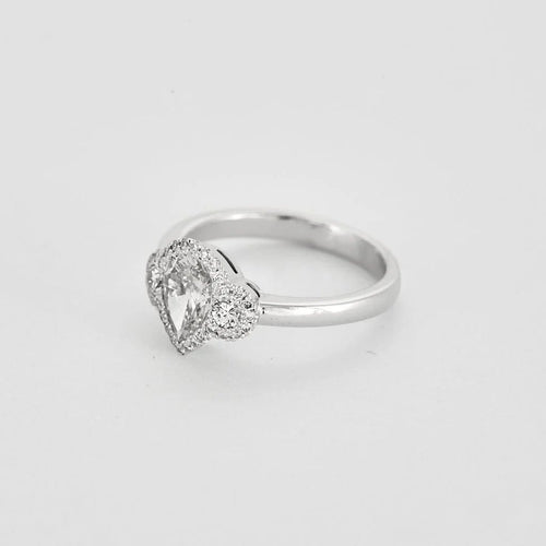 Bague 53 Bague solitaire poire 0,90 ct en or blanc 18k et diamants 58 Facettes LJ28