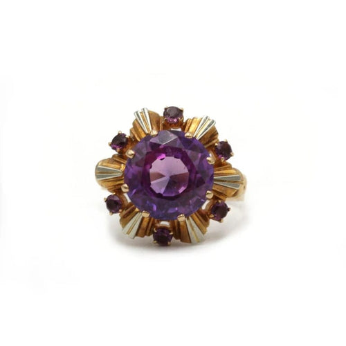 Bague 53 Bague en or jaune et blanc 750‰ sertie d’améthystes 58 Facettes 1085