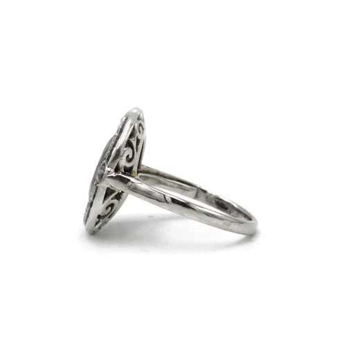 Bague 49 Bague Art déco en platine avec saphir env. 3,5 carats, saphirs et diamants 58 Facettes 1228