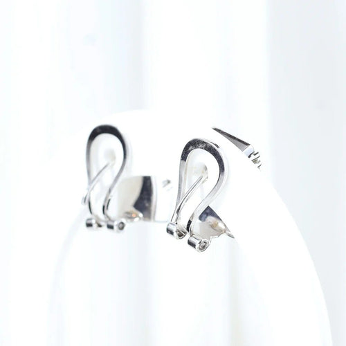 Boucles d'oreilles Boucles d'oreilles rectangulaires en or blanc 18 carats et diamants 58 Facettes J010000312