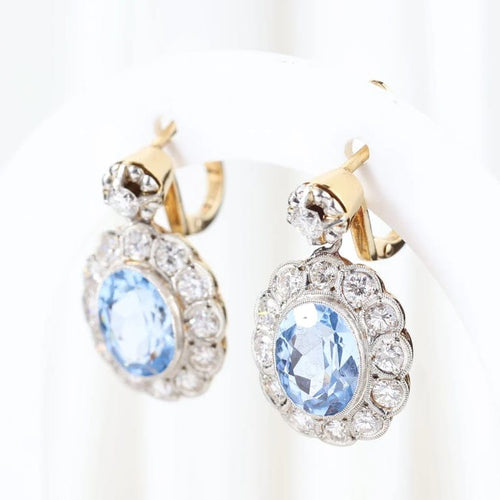 Boucles d'oreilles Boucles d'oreilles vintage à motif floral en or jaune 18 carats et diamants 58 Facettes J00003070