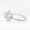 Bague Bague rosette en or blanc 18 carats avec diamants 58 Facettes 136043