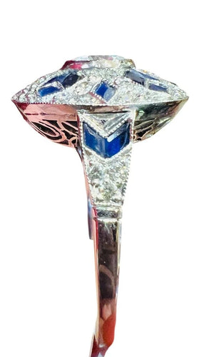 Bague 54 Bague Art déco en platine sertie de diamants et saphirs 58 Facettes 7821 A