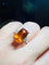 Bague 54 Bague en or blanc 18 carats, grenat spessartite 6,40 ct et 6 diamants 58 Facettes 7814 A