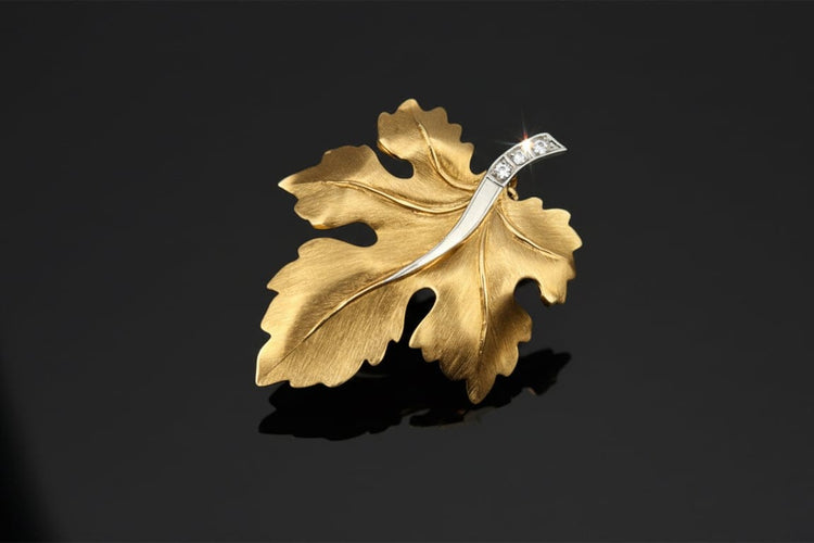 Broche Prezioso Settembre - Broche feuille en or rose et blanc et diamants 0,10 ct 58 Facettes