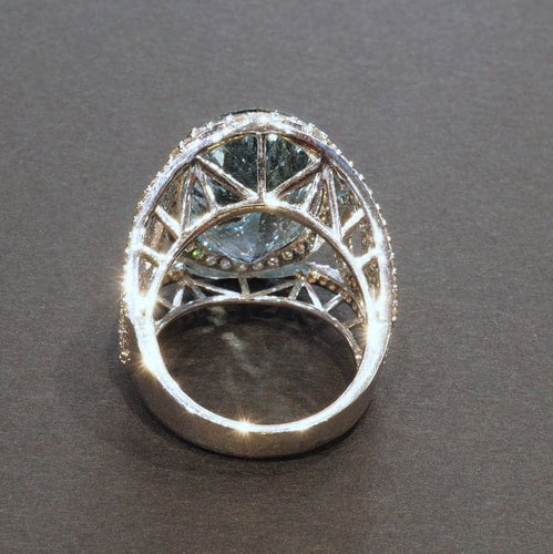 Bague 54 Bague en or blanc 18 carats avec aigue-marine et diamants 58 Facettes 4802
