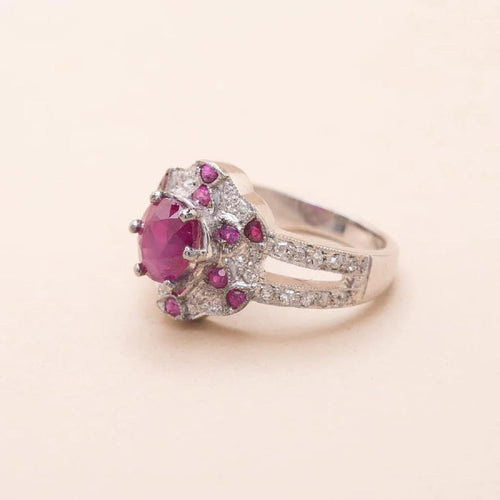 Bague 55 Bague Pompadour en or blanc avec rubis et diamants 58 Facettes 793183
