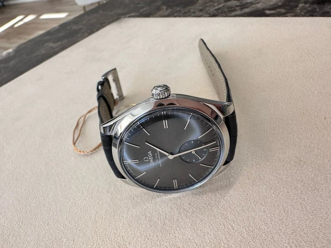 Montre Omega De Ville Trésor - Montre 40 mm en acier sur cuir 58 Facettes