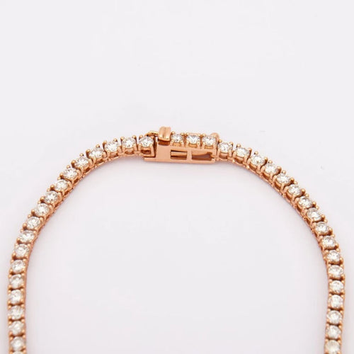 6c7b561c-a048-429e-914c-64b28ec99000